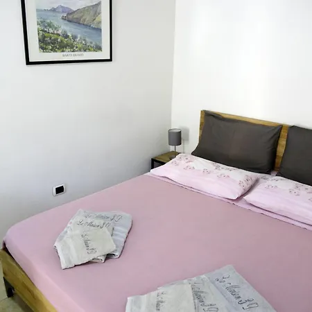 Nel Cuore Di - Centro Storico - Apartment Neapel
